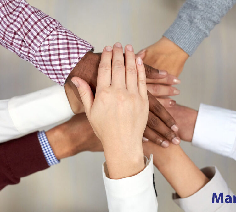 কর্মস্থলে একজন কর্মকর্তার ৭ টি প্রয়োজনীয় নেতৃত্ব গুণ